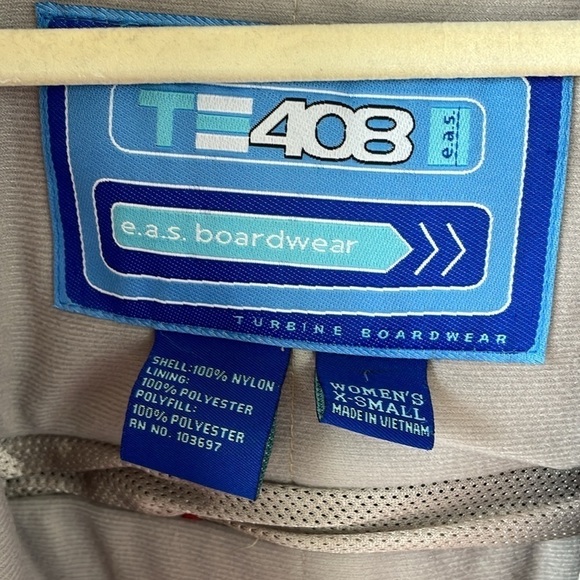 TE 408 E.A.S. Boardwear, XS bright coral women’s ski or snowboard jacket, EUC - Picture 4 of 8